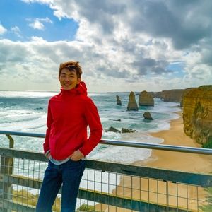 Meet your Posher, Wei